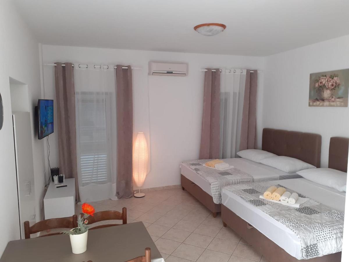 Apartments Vinea Baška Voda Exteriér fotografie