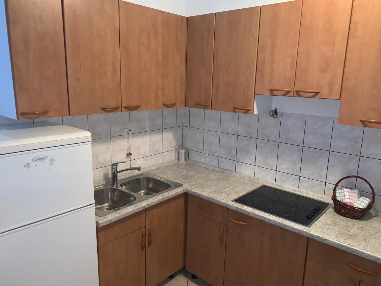 Apartments Vinea Baška Voda Exteriér fotografie